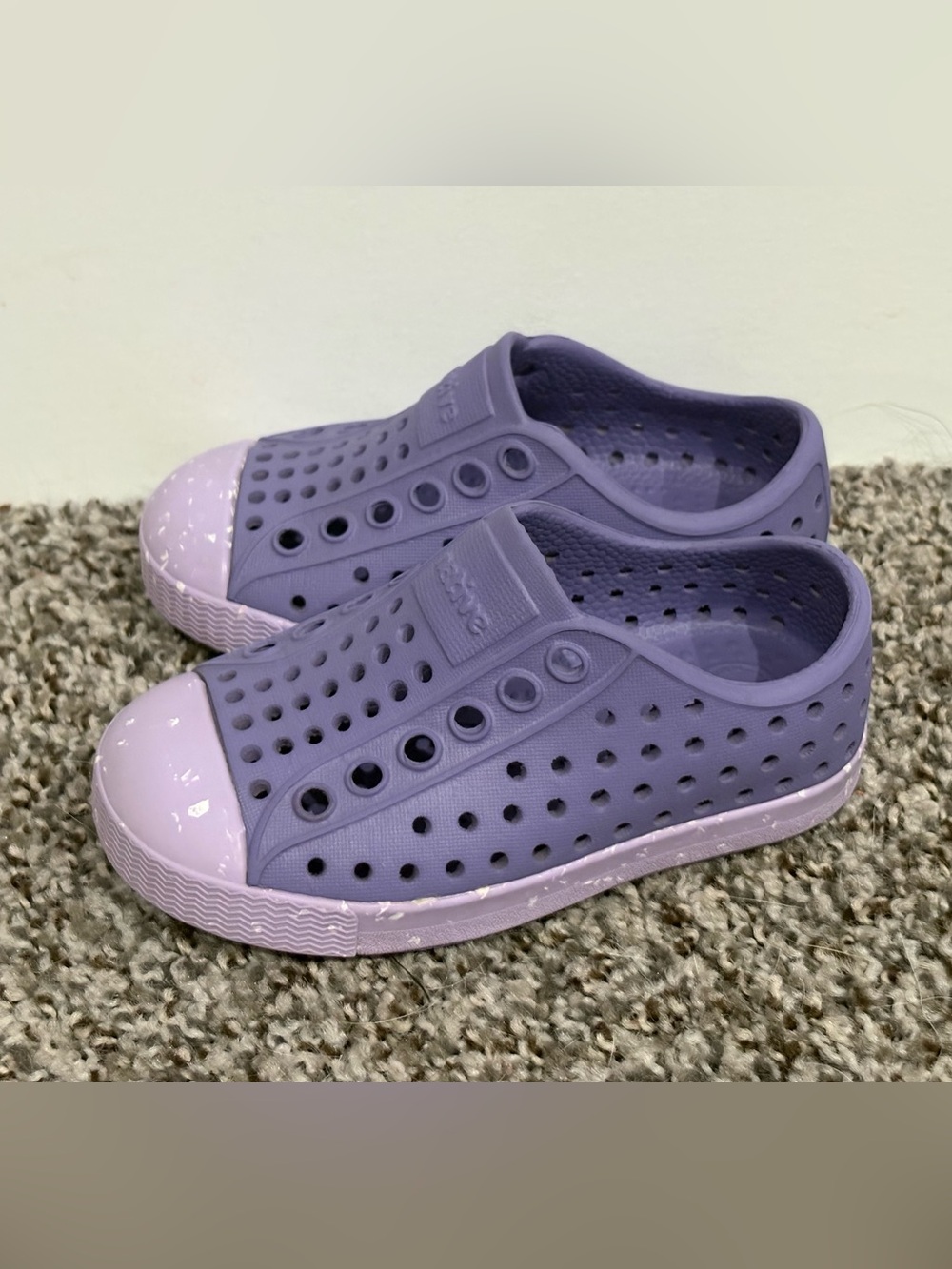 Native Waterproof Slip on Sneakers Toddler Size 5c